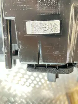 Lampe de carrosserie arrière droite Opel Mokka B II 2020 9861335580