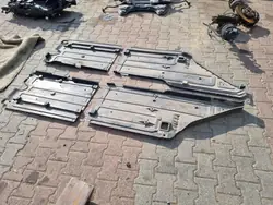 Hyundai i40 Alustan suojalevy OEM