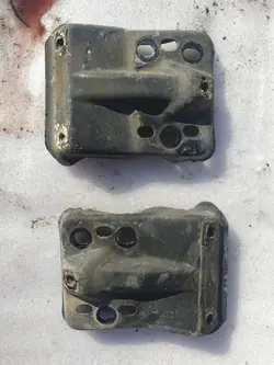 Audi OE framsätesbältesfäste - Originaldel