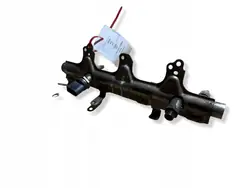 AUDI A4 B8 2.0 TFSI Rampe d'injecteurs 06J133317M