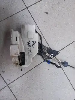 Vordere linke Türschloss VW Golf Jetta 3D1837015A