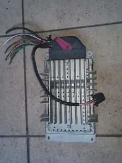 Audi OE Förstärkare OEM 355013 - Begagnat skick