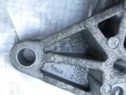 Support Moteur BMW OEM 7589983 - État Utilisé