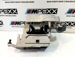 BMW Moottorin kiinnike 8835564