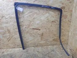 Isuzu D-Max taka oikea oven lasikehys OEM BTU2016