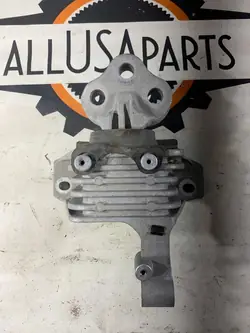 Engine Mount Left 2.4 JEEP CHEROKEE KL