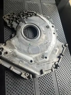 Jakokansi OEM 059103173CK Audi 3.0 TDI:lle
