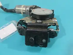 Fecho traseiro OEM 163800-0062 para Toyota RAV4 IV