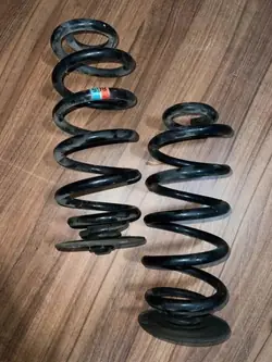 Hinterfedern OEM 6779865 für BMW X2 F39