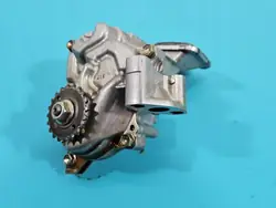 Pompe à huile d'occasion OEM IMPRK1489721 Toyota Avensis