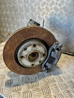 Renault Captur II 1.0 Rechter Voorwielophanging OEM 411516635R