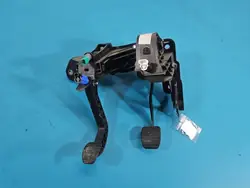 Bremspedale und Kupplungspedale Opel Movano III