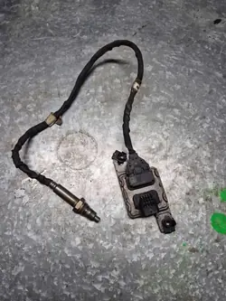 NOx-sensor OEM 04L907805ES för Skoda Superb III
