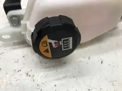 Réservoir de nivellement Kia OE OEM 28378-2MAA0 - Occasion
