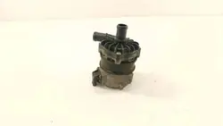 Pompe à eau auxiliaire Audi OE 8R0965567 - Occasion