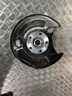 Volvo XC90 2018 Hinterradnabe OEM 31658320