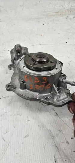 Vattenpump Audi A4 S4 B9 06M 013 C