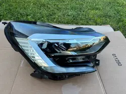 OIK. ETULAMPPU RENAULT CAPTUR II 2 2019+ FULL LED 260104095R