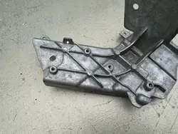 Suporte de cinto dianteiro esquerdo Mercedes GLC W253 A2536210600