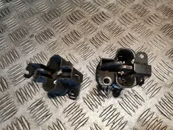 Mercedes-Benz C W203 Motorhuvudlås