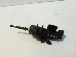 Kytkyn sylinteri OEM 3C0927810A VW Passat B6:lle