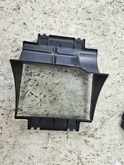 Mercedes-Benz C W205 AMG Voor remluchtkanaal OEM A2055052830