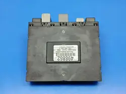 Caja de fusibles VW Touran I OEM 3C8937049E - Usado