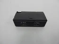 OEM 4N0035722 Audio-liitin Audi Q7:lle