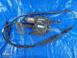 OPEL Astra J Actionneur de Frein à Main 13334738