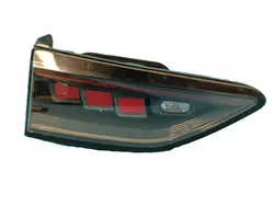 VW GOLF 8 VARIANT LIFT 1.5 TSI 2024 R LÁMPARA LED IZQUIERDA TRASERA