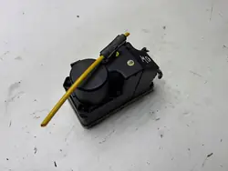 Pompe de verrouillage central MERCEDES W124