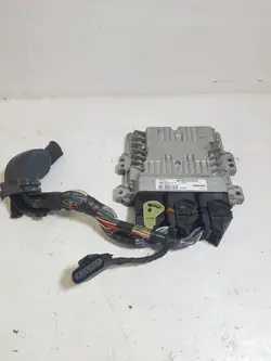 Volvo Moottoritietokone OEM S180134102B Käytetty