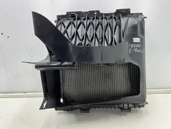 OEM 9j1121251a vesijäähdytin Porsche Taycanille