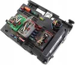 Peugeot 307 BSI-Modul OEM 9643537880 Gebraucht