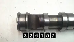 Audi Kamaxel 057109102AR för 4.0 TDI motor