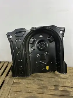 Alojamento roda sobresselente OEM 6V9813114 Skoda Fabia III