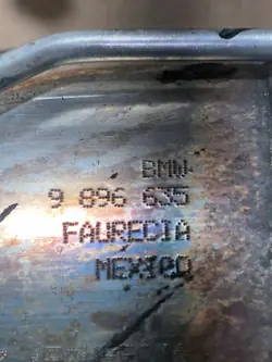Catalyseur BMW OEM 9896635 - 20 000 km d'usage