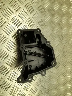 Séparateur d'huile d'occasion OEM 04E103464AA Škoda SUPERB III