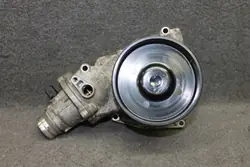 BMW M5 F10 M6 F06 F12 F85 F86 Vattenpump Termostat - OEM