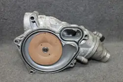 BMW M5 F10 M6 F06 F12 F85 F86 Vattenpump Termostat - OEM