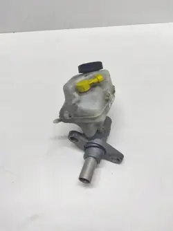 Bromscylinder OEM 03350890241 för Opel Astra J GTC