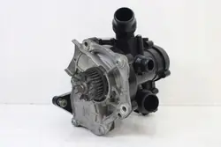 OEM 06L121111G Vesipumppu Termostaatti Audi VW:lle