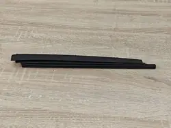 Kattoikkunan Kisko Suoja Vasen Audi A7 C7 OEM 8D9877781A