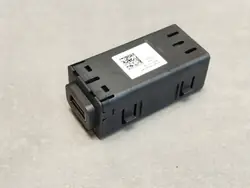 Volkswagen USB-pistorasia OEM N1WT19J252AA