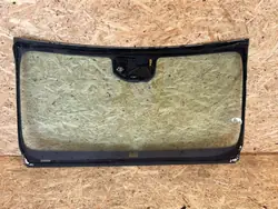 Mercedes W206 Vindruta OEM - Begagnat skick