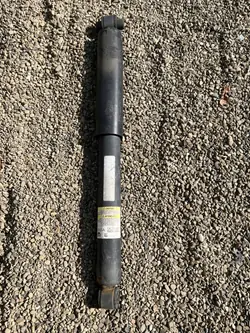 Bak Stötdämpare OEM P68250160AA för Jeep Wrangler JL