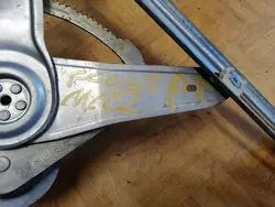 Volvo V50 bakrutsregulator OEM 8679083RH