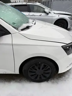 Skoda Fabia III framlykta höger OEM 6V1941016B