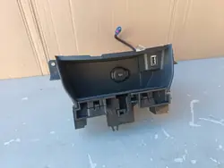 OEM 9801835677 Puerto USB y Tapa OBD para Peugeot 308 II