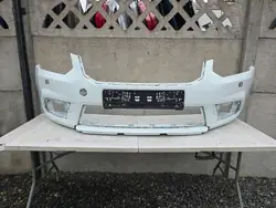 Voorkant Bumper SKODA YETI LIFT 5L0807221K